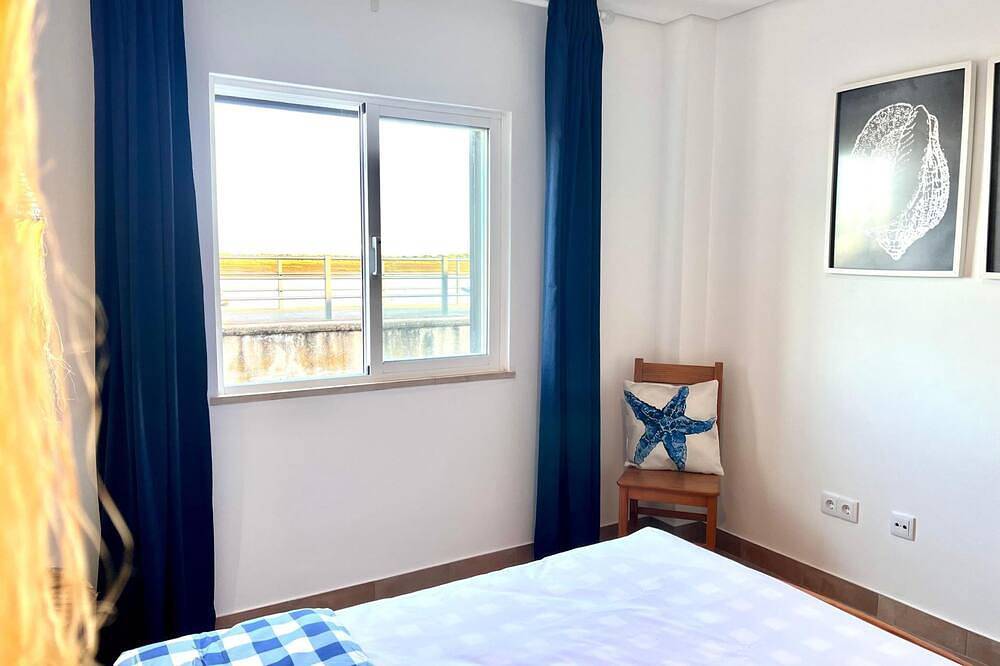 Ganze Wohnung, Refugio da Ria 3 mins da praia pátio central in Cabanas de Tavira, Conceição e Cabanas de Tavira