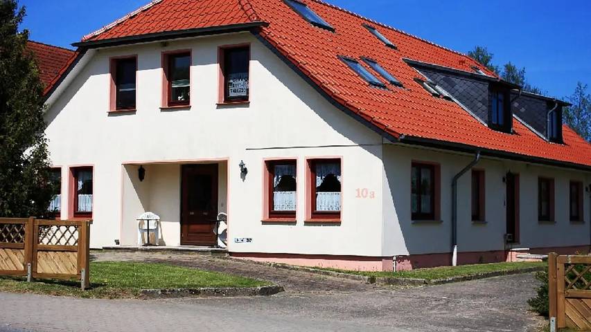 Ferienwohnung für 4 Personen, mit Sauna und Terrasse in Wohlenberg