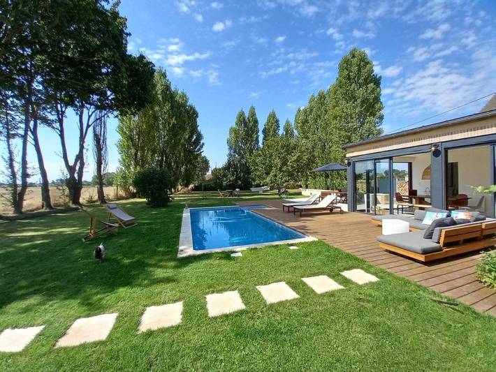 Location de vacances pour 5 personnes, avec piscine ainsi que jardin et vue, animaux acceptés dans Neuilly-sur-Eure - 2