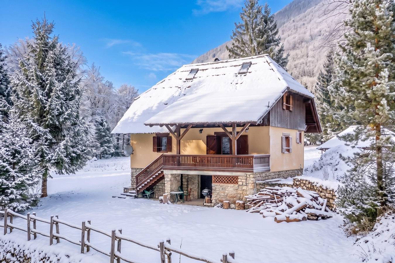 Chalet Primus in Soča Valley in Bovec, Triglav Nationalpark