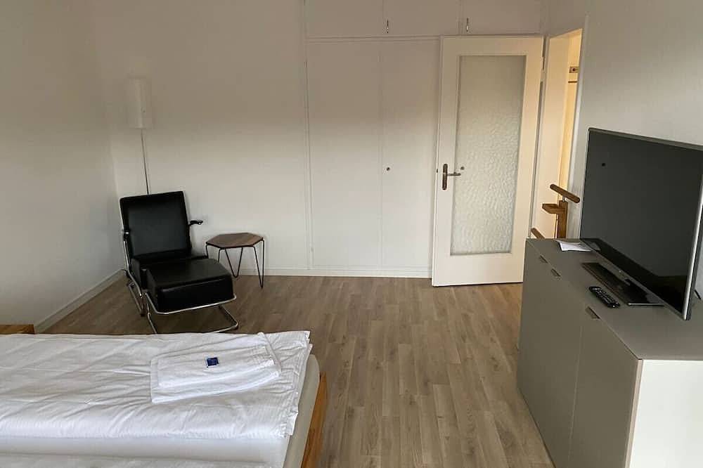 Entire apartment, Comfy studio near city center (Marble 6) in Zurich, Zurich district