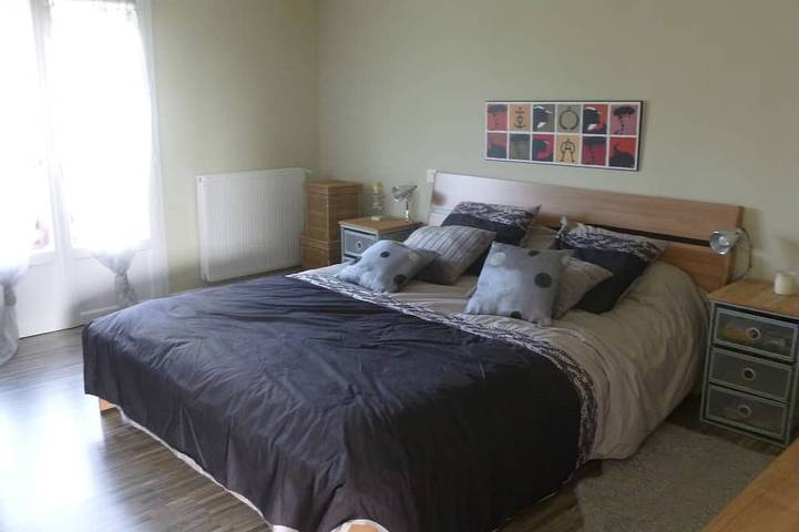 Location de vacances pour 4 personnes, avec terrasse et jardin à Halsou - 2