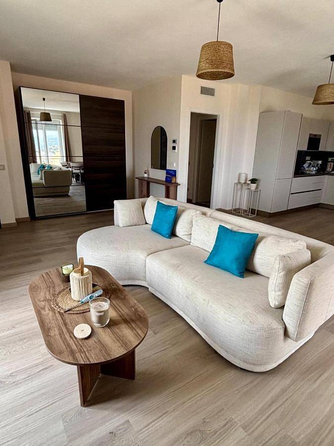 Azure horizon villa in San Remo, Sanremo Gemeinde
