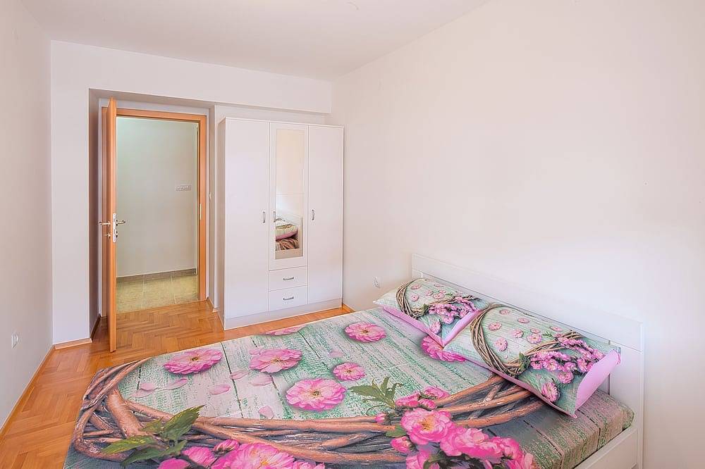 Entire apartment, Welcome apartment stefan budva in Budva, Opština Budva