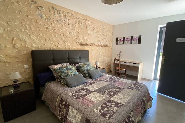 Location de vacances pour 9 personnes, avec piscine et jardin à Saint-Caprais-de-Bordeaux - 3