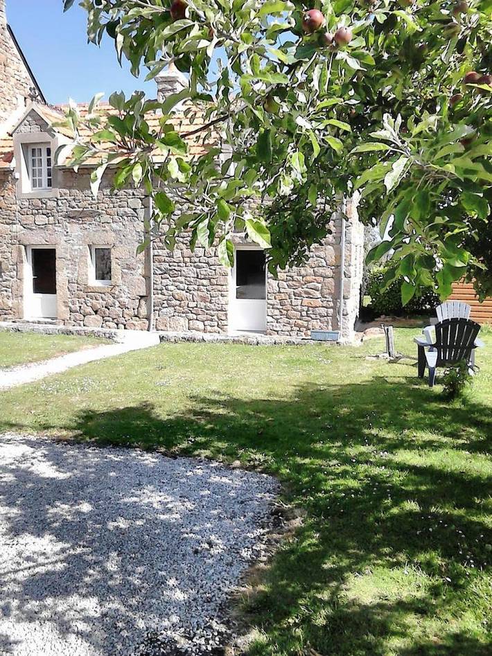 Gîte pour 4 personnes, avec jardin à Fermanville - 4