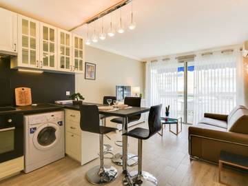 Gîte pour 4 personnes, avec terrasse dans Jardins des Hespérides