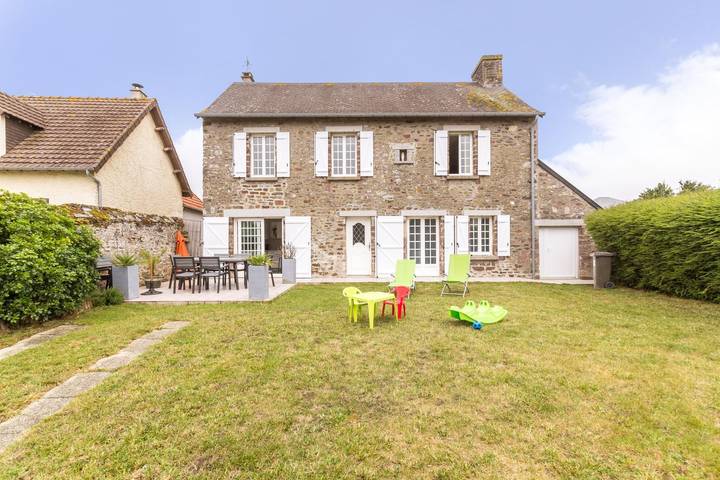 Gîte pour 5 personnes, avec jardin à Granville - 3