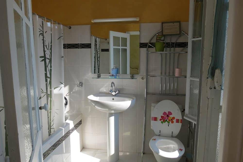 Ganze Wohnung, Carignan Zimmer ****** in Laure-Minervois, Carcassonne und Umgebung