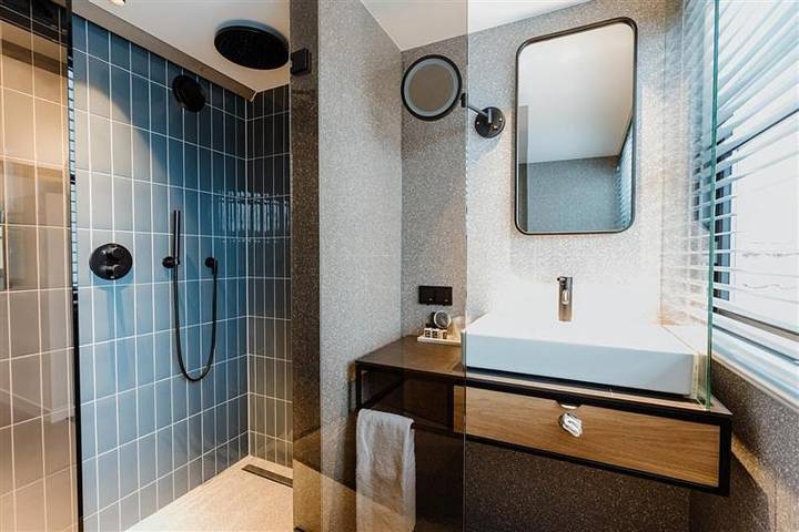 Hôtel pour 4 personnes, avec terrasse ainsi que sauna et jacuzzi à Goes - 2