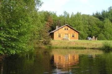 Chalet pour 7 personnes, avec jardin, animaux acceptés dans Nièvre