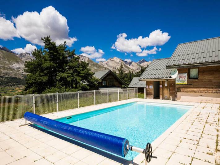 Chalet pour 6 personnes, avec balcon et piscine, adapté aux familles à Le Dévoluy - 3