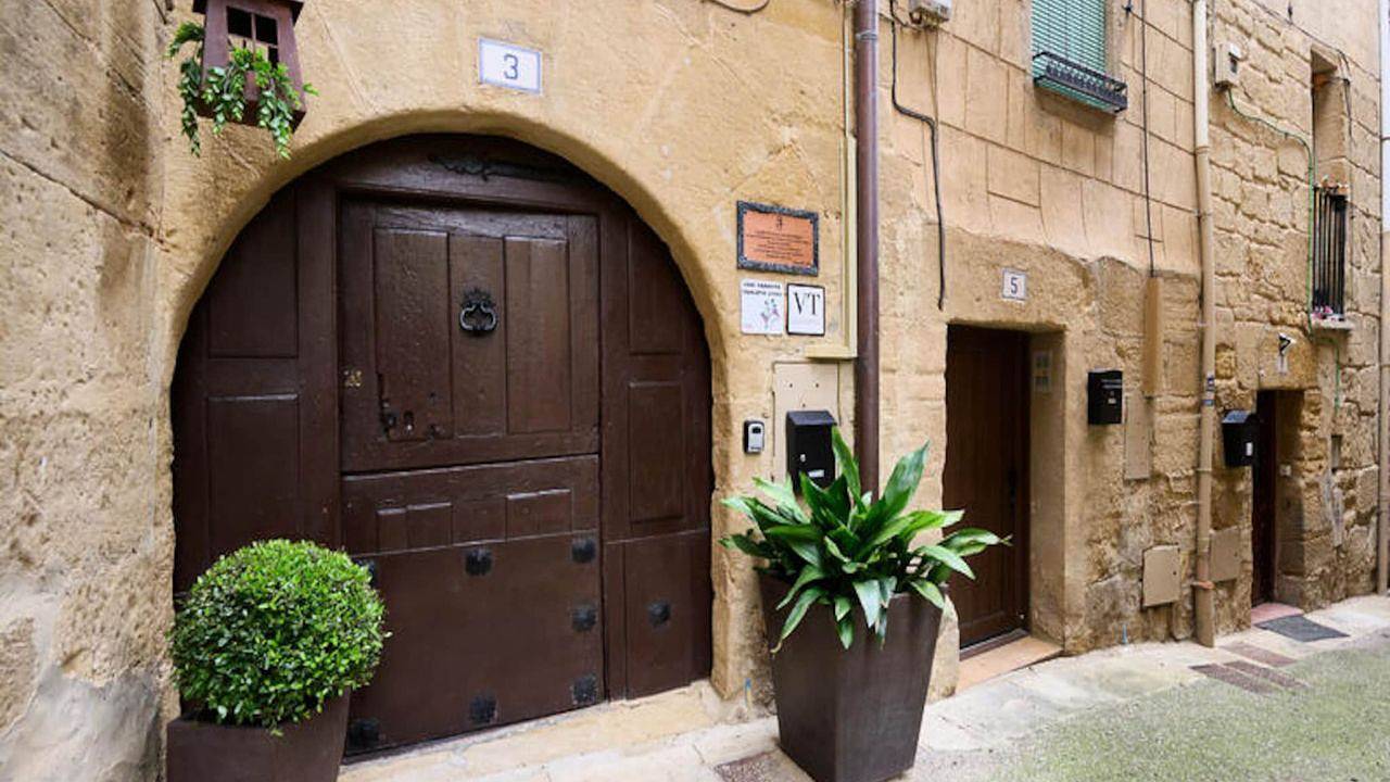 Entire vacation apartment, Ferienwohnung für 8 Personen (200 m²) in Bastida / Labastida in Labastida Bastida, Álava