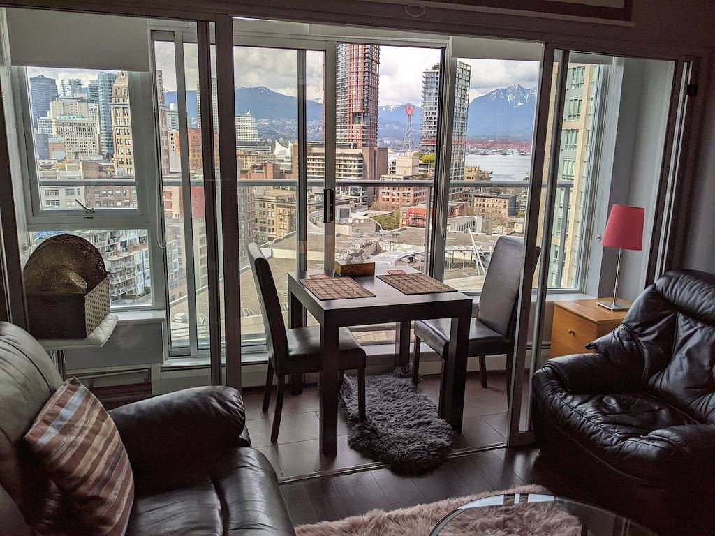 Ganze Wohnung, Ocean, Mountain, City Views, Fully Furnished, Downtown Vancouver in Vancouver, British-Columbia