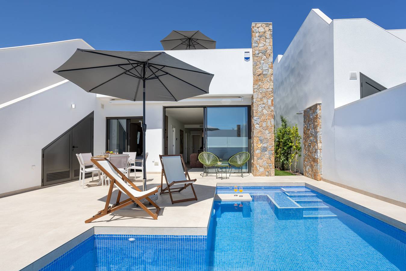 Kuma Luxury Holiday Spaces Sl — Villa Feliz in Golf Resorts Murcia, San Javier