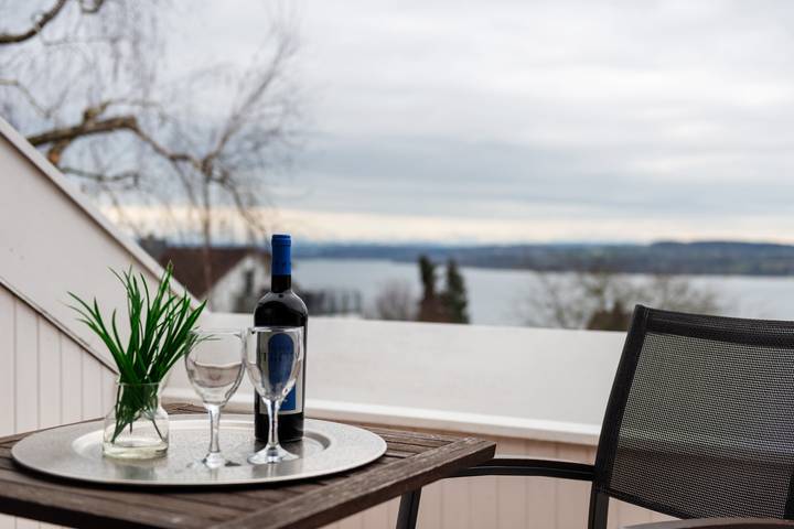 Ganze Wohnung, Ferienwohnung mit Seeblick, Balkon und Wi-Fi in Überlingen, Region Bodensee-Oberschwaben