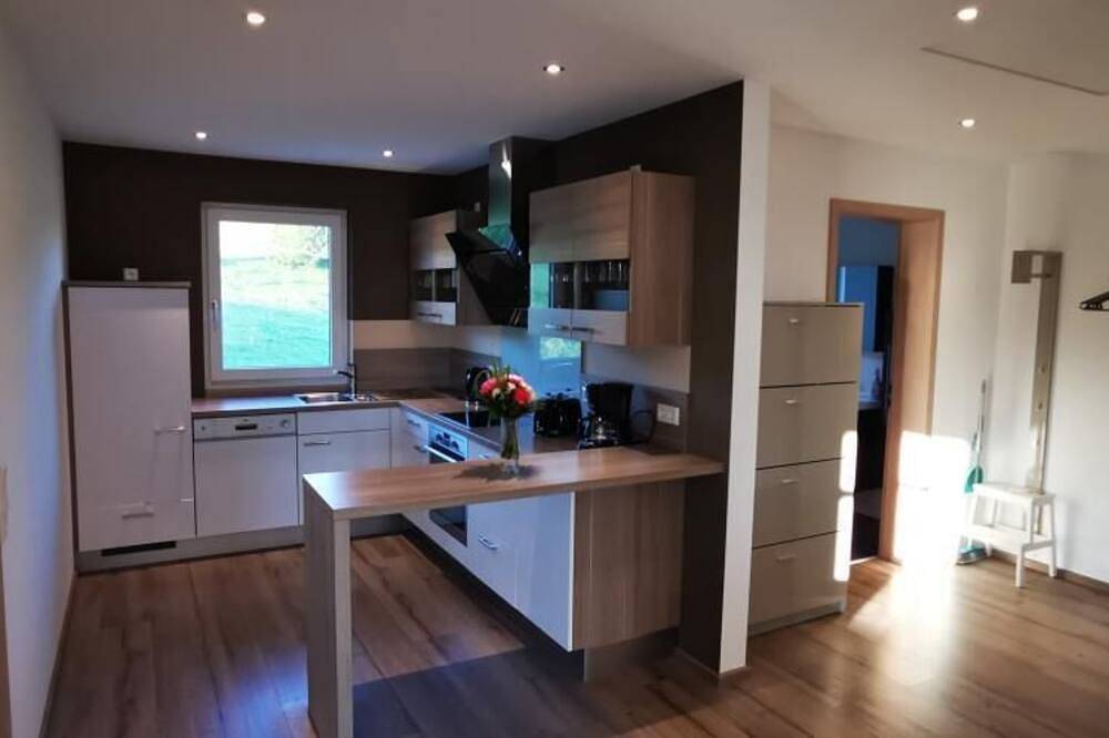 Ganze Wohnung, Ferienwohnung Bergpanorama Rhön in Gersfeld, Rhön-Hessen