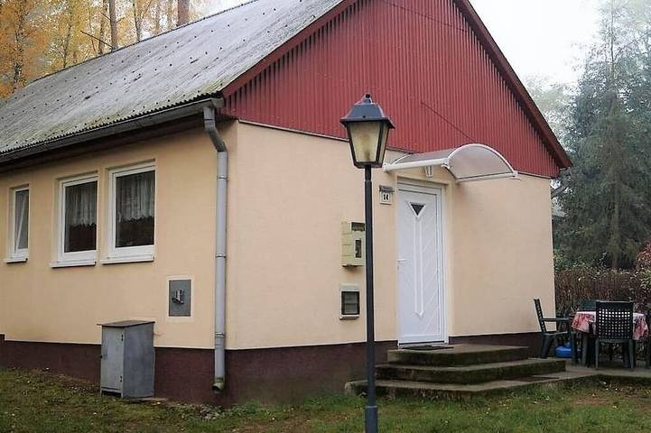 Ferienhaus für 3 Personen, mit Garten - 1