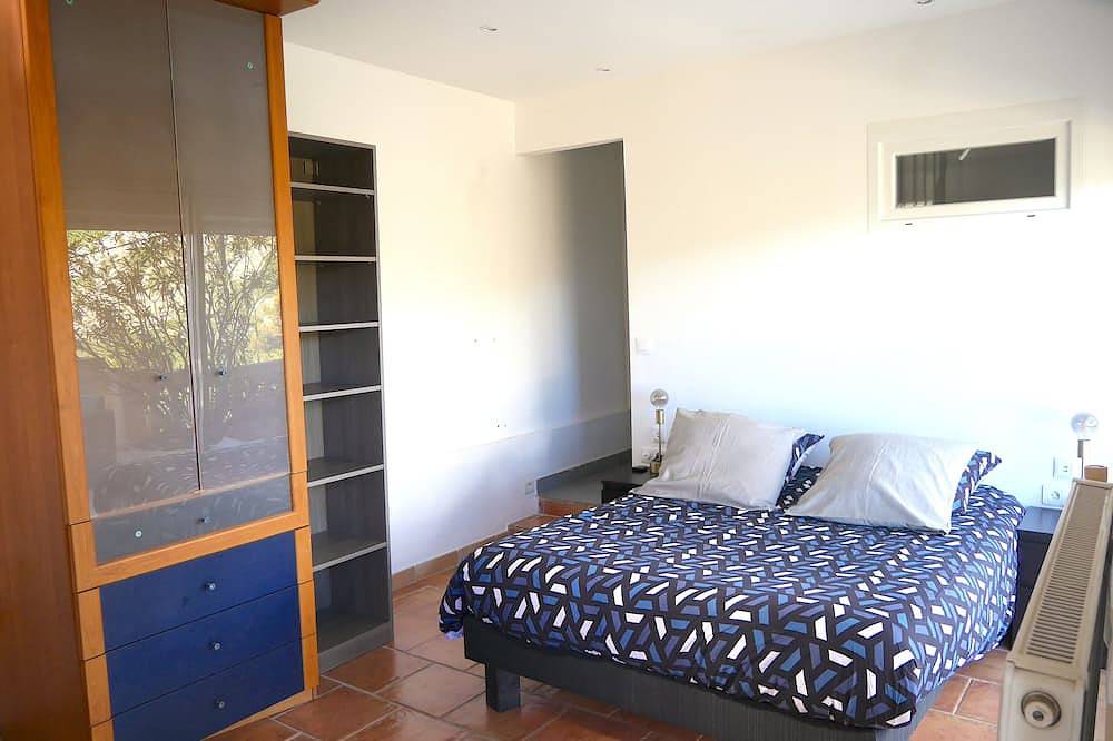 Ferienhaus - 4   Räume - 4/6   Personen Maison dans calanque Marseille (Paca) in Ensuès-la-Redonne, Mittelmeerküste (Frankreich)
