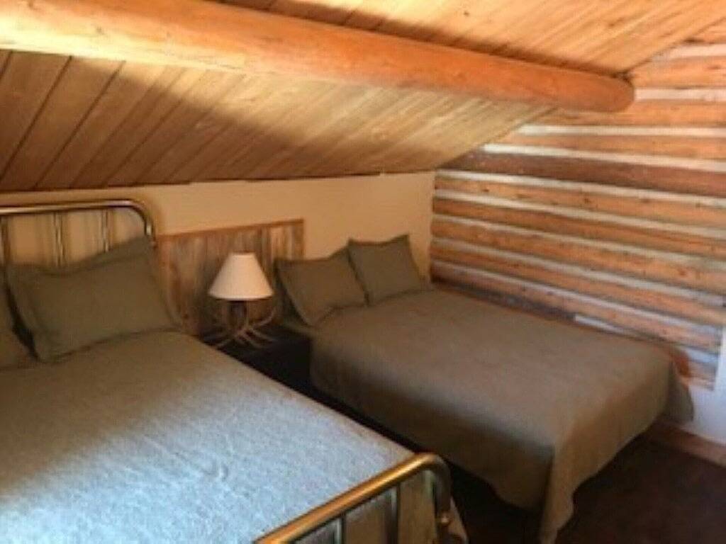 Neu! 5Br / 5. 5Ba renovierte historische Blockhütte im Herzen der Stadt! in Grand Lake, Grand County