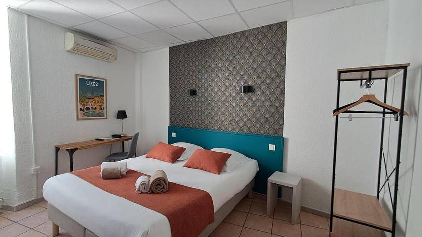 Hôtel pour 4 personnes, avec jardin et terrasse dans Théâtre antique d'Orange - 4