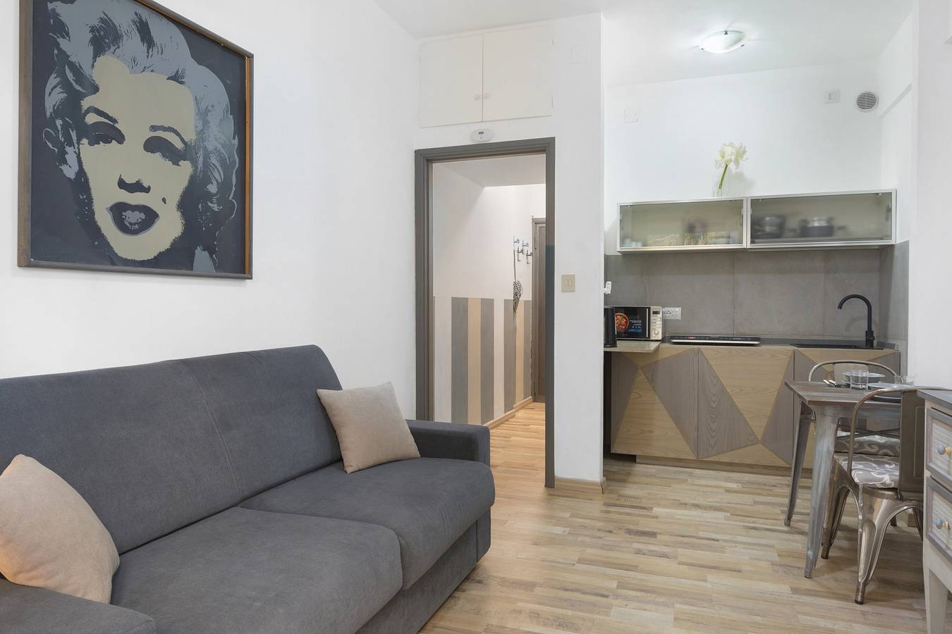 Ganze Wohnung, Apartment 'Lally's Nest' mit privater Terrasse, Wlan und Klimaanlage in Rapallo (Stadt), Rapallo