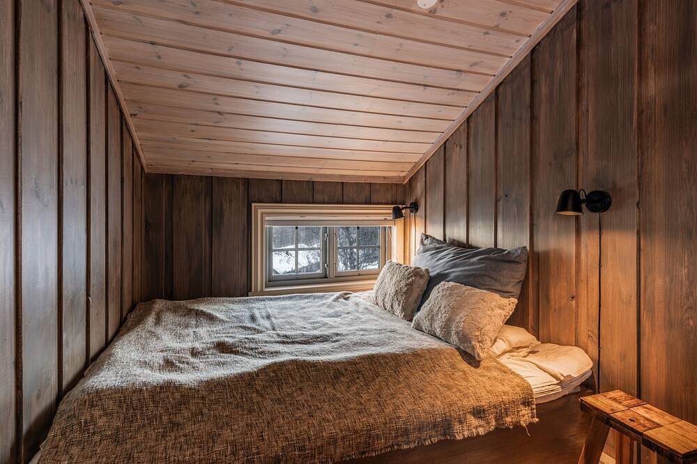 Recently upgraded large beautiful cabin with fantastic views in Geilo in Geilo, Hol