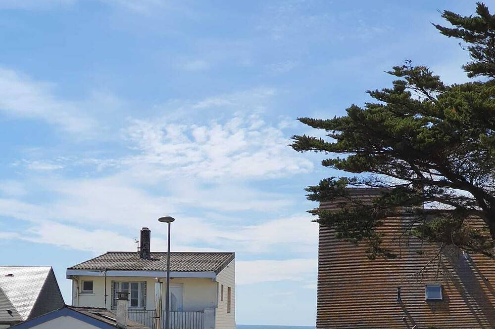 Maison Familiale  50M De La Plage , Avec Jardin Clos, Wifi gratuit in Agon-Coutainville, Région de Coutances