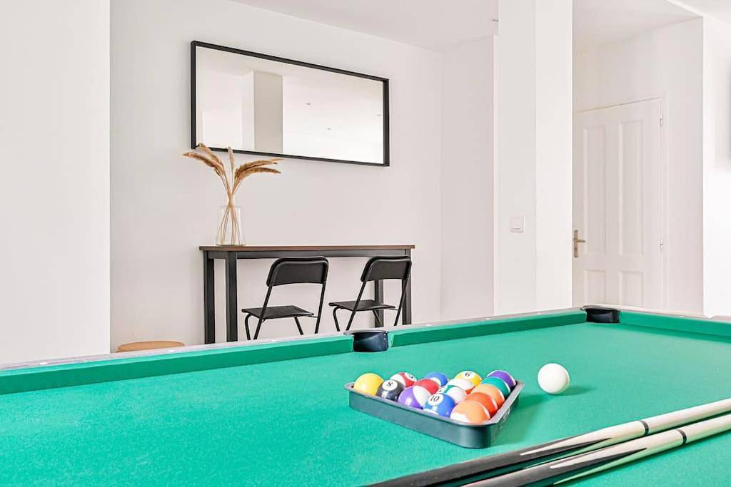 Five-Bedroom House in Champs-sur-Marne, Seine-et-Marne