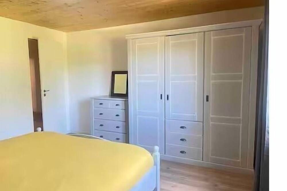 House Lidamellia-10pers.+ Jacuzzi- Large garden- Parking in Dieulefit, Región de Nyons