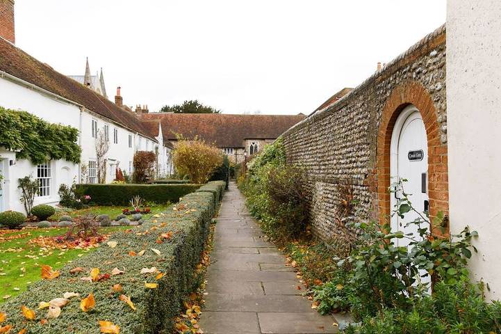 Apartment for 4 people, with Garden in Chichester