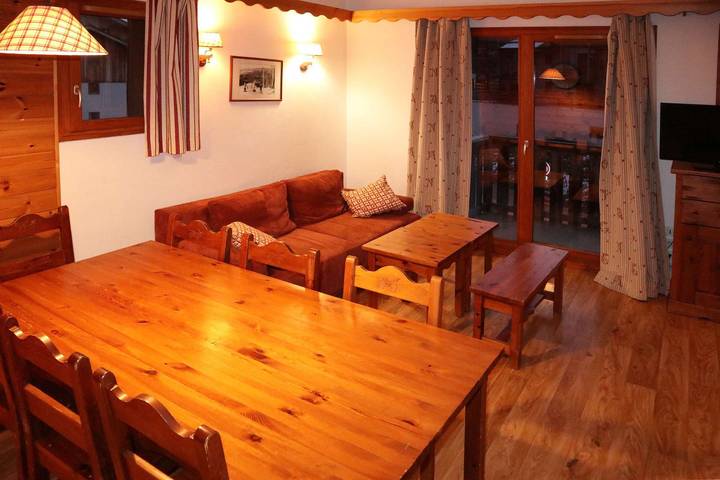 Apartamento de vacaciones para 9 personas, con balcón y piscina, Se admiten mascotas - 1