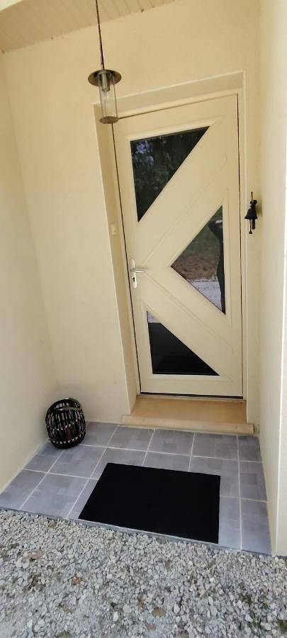 Location de vacances pour 6 personnes, avec jardin et terrasse, animaux acceptés à Fleurac - 4