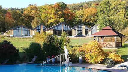 Ferienhaus für 4 Personen, mit Sauna und Balkon sowie Whirlpool in Rudolstadt