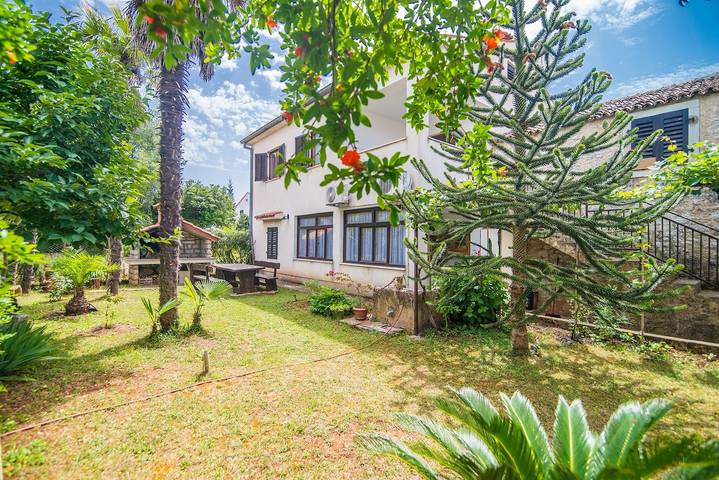 Ferienwohnung für 4 Personen, mit Balkon/Terrasse in Funtana - 3