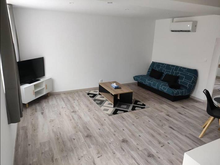 Gîte pour 2 personnes, avec jardin et terrasse à Léré - 2