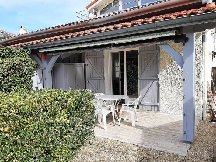 Ferienhaus für 4 Personen, mit Terrasse und Garten