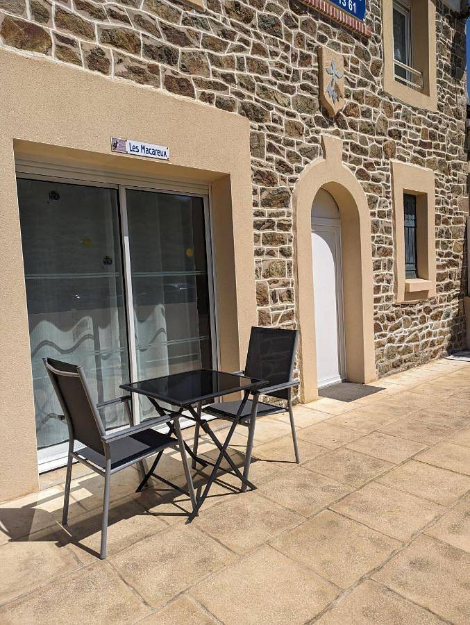 Appartement entier, One-Bedroom Apartment in La Cotentin, Lamballe-Armor