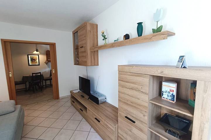 Ferienwohnung für 2 Personen, mit Balkon/Terrasse und Terrasse sowie Garten in Putbus