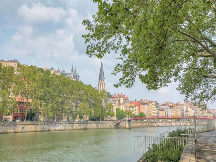 Apartamento entero, Ciudad Dify - Charpennes in Villeurbanne, Lyon region