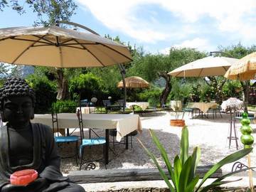Hôtel pour 2 personnes, avec jardin et piscine à La Gaude