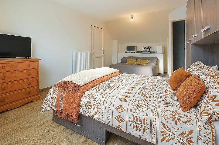 Location de vacances pour 6 personnes, avec jardin, animaux acceptés à Bricqueville-sur-Mer - 2