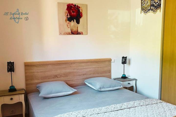 Location de vacances pour 4 personnes, avec terrasse et jardin dans Plage du Ruppione - 2