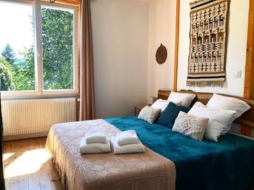 Gîte pour 2 personnes, avec jardin et vue, animaux acceptés à Rencurel