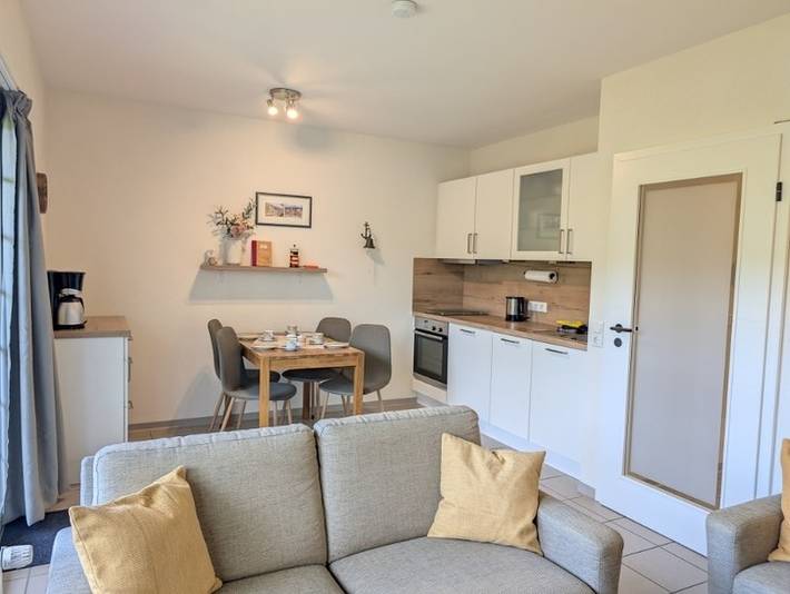 Ferienwohnung für 4 Personen, mit Terrasse und Garten in Greetsiel - 3