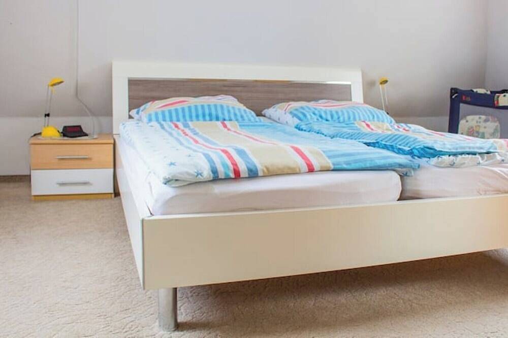 Ganze Wohnung, ⛱️Haus Aquamarin - Apartment Topas with sea view up to 5 Personen☀️ in Büsum, Dithmarschen
