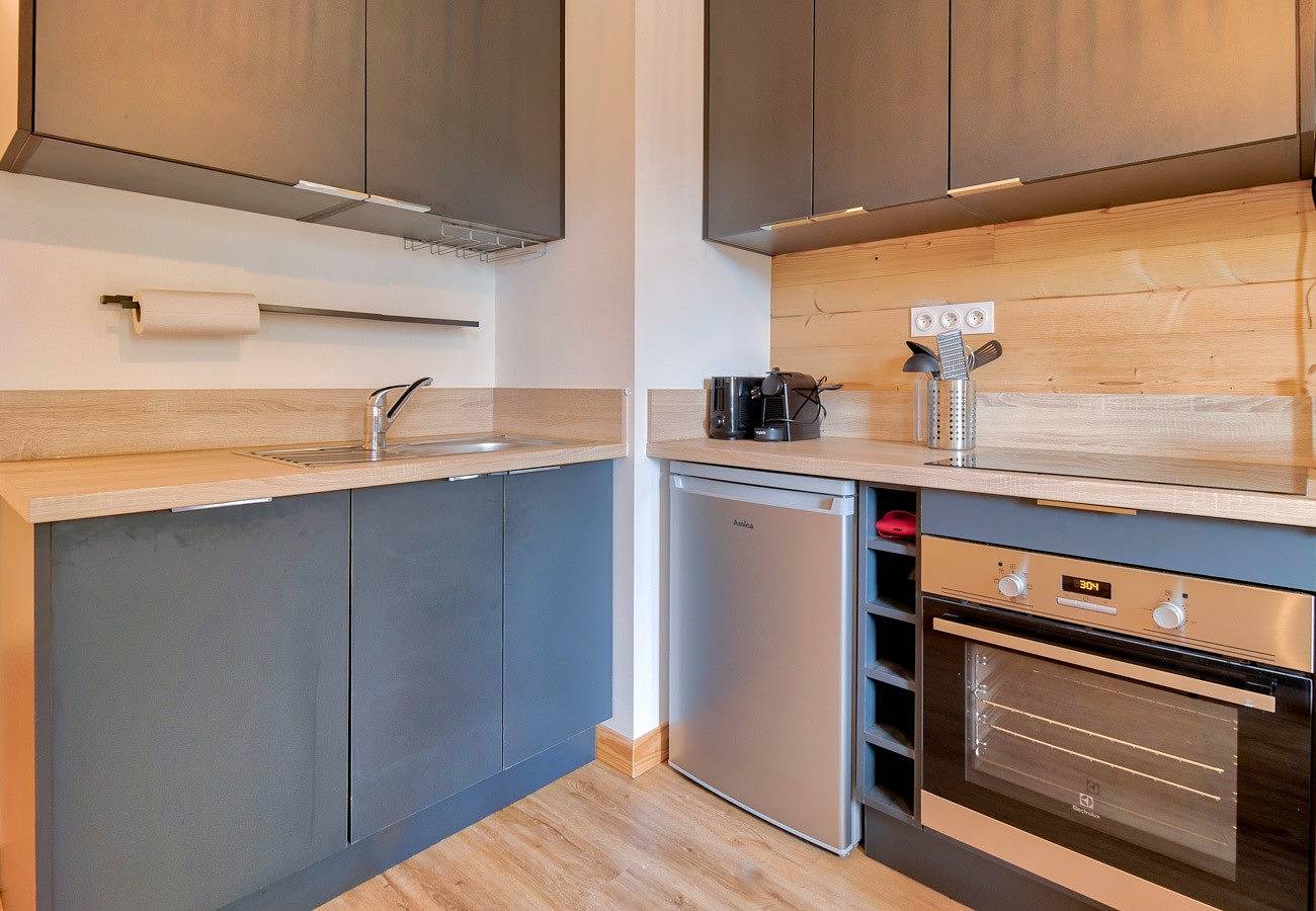 Appartement entier, À 4, découverte de la montagne - 80m des pistes in Génos, Pyrénées