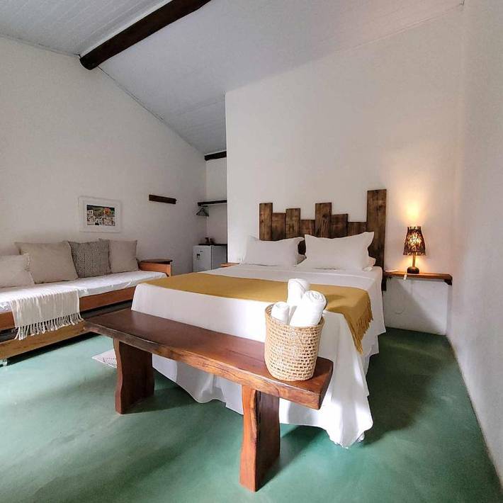 Maison d’hôte pour 3 personnes, avec jardin et balcon