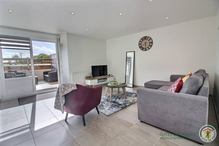 Gîte pour 4 personnes, avec Terrasse et Jardin à Plérin - 4