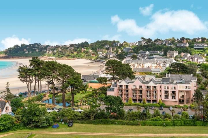 Gîte pour 7 personnes, adapté aux familles dans Casino de Perros-Guirec - 2